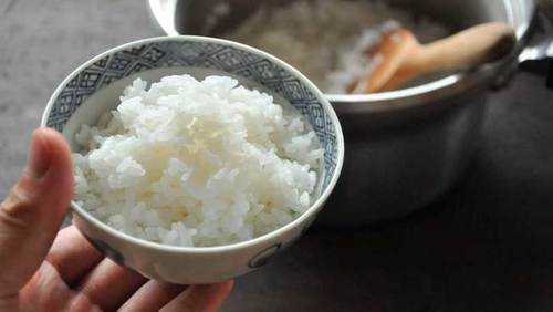 一汁一菜をゆっくり食す 丁寧に楽しむ 粗食 の魅力と献立サンプル帖 キナリノ