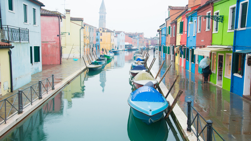 フォトジェニックな風景に魅せられて…水の都【ベネチア】の小さな島