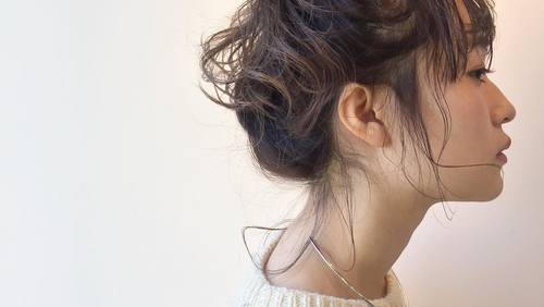 定番だからこそおしゃれにしたい お団子ヘアのアレンジパターン13選 キナリノ