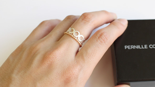 大人の品は 手 に出る 誰でも 上品きれい な手元になれる美ハンドメソッド キナリノ