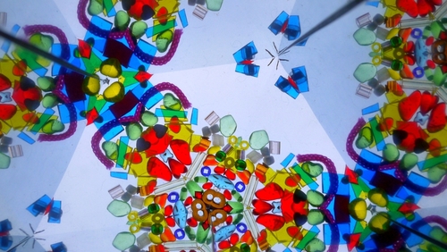 きらきらと光り輝く小宇宙 オリジナルな万華鏡を手作りしてみませんか キナリノ