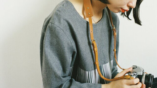 デザイン性だって大切 おしゃれな カメラ小物 で充実カメラライフ キナリノ