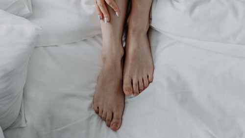 寸胴足首 になっていませんか 足首をキュッと引き締める 美脚メソッドをご紹介 キナリノ