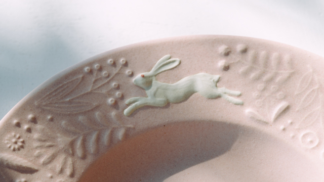 “よしざわ沼”にハマる！一年を締めくくるお皿の話 ―イロドリ 迫口摩季さのカバー画像