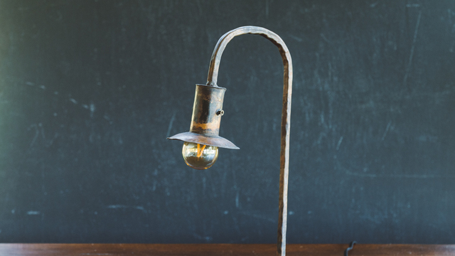 夫婦で取り合い！照明好き店主の新スタメンの話 ―イロドリ 迫口摩季さのカバー画像