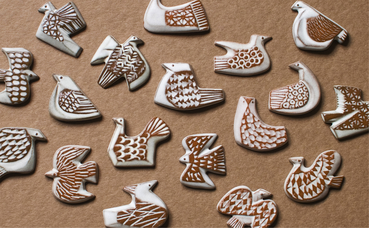 女子力アップ Birds Wordsのキュートなブローチたち キナリノ