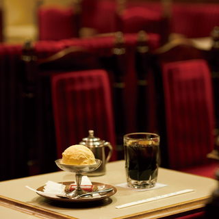 扉を開けるとそこは異世界。雰囲気のある、おしゃれな純喫茶5選