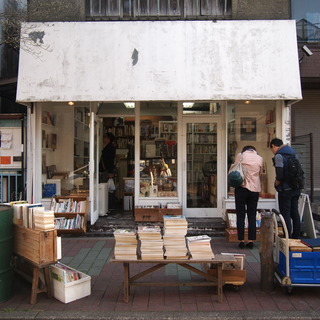 珈琲片手に古本屋めぐりをしよう♪ 清澄白河の古本屋さんまとめ。