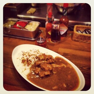 【神戸・カレー屋さん10選】夏は、異国情緒漂う神戸でカレーを食べよう！