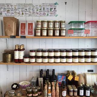 "食"のセレクトショップ「グッドネイバーズファインフーズ」に出かけよう♪