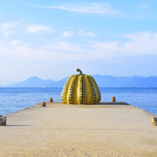 自然・建築・アートの共生。直島「ベネッセハウスミュージアム」に宿泊してみない？