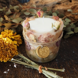 LYL（リル）のゴージャスなキャンドルで、あなたの暮らしを華やかに♡