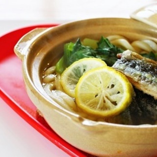 香りと温かさに癒されて。ビタミンC豊富な「柚子×うどん」のアレンジレシピ