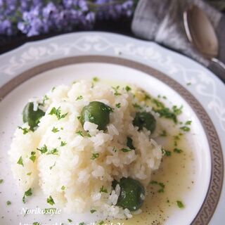 イタリア、タイ、韓国、メキシコ。チーズやスパイスで異国が香る「炊き込みご飯」♪