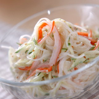 さっぱりつるん♪付け合せにも◎な「春雨サラダ」のレシピをご紹介