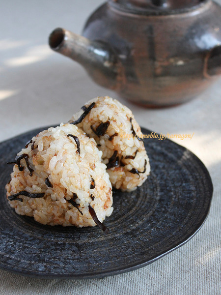 毎日おにぎり2weeks！今日も明日もおいしい14日分のレシピを一挙ご紹介♪ | キナリノ