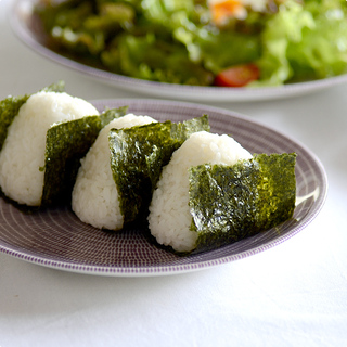 洋服みたいにお皿も着替えよう。料理をおいしく引き立てる“こだわりの食器”8選