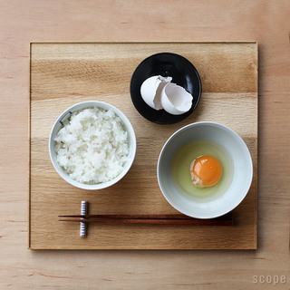 日常の光景がガラリと変わるかも？毎日の暮らしに「お盆・トレイ」を取り入れてみませんか？