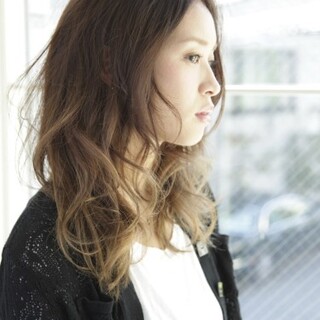 フェイスラインを出してスッキリ爽やかな印象に♪ 春のおすすめヘアスタイル