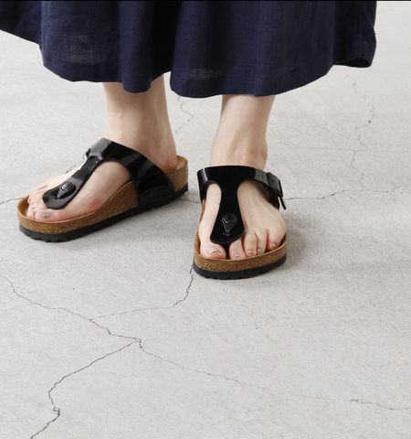 この夏 かわいく履ける サンダル でリラックスもおしゃれも手に入れたい キナリノ