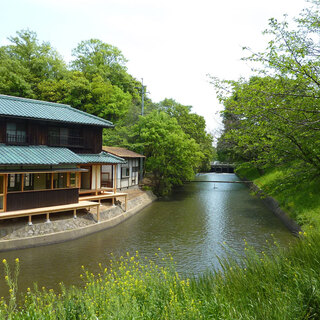 ＜岡山・倉敷＞水辺のカフェ「三宅商店 酒津」で、のんびり癒しのひと時を。