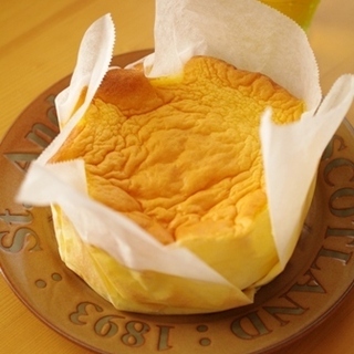 ケーキみたいって話題! ふわとろ「半熟カステラ」の作り方教えます♪