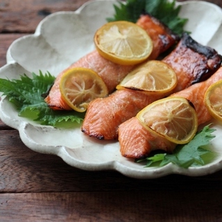 酸味と香りで箸がすすむ♪【レモン】をプラスした夏のさわやかレシピ集