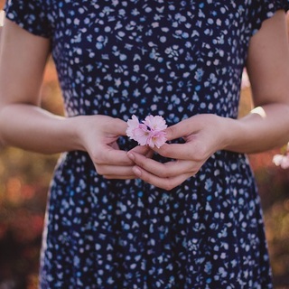 “さり気なくキレイ”っていいよね!プチプラなのに好印象な「指先メイク」術