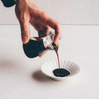 食生活を豊かに。そろそろ取り入れてみませんか？こだわりの調味料と醤油差し・保存容器