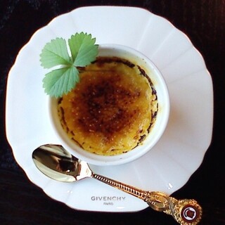 バーナーなしでもOK! 本格「クリームブリュレ」をおうちで楽しもう♪