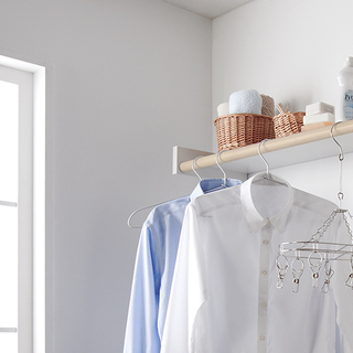 日の短い冬や、雨の日に。スタイリッシュな【室内物干し】pid4Mとwally 