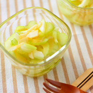 さっぱり爽やか、そのうえ万能。春の旬野菜【セロリ】を使ったレシピ集