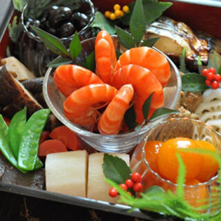 お正月のおせち作りって難しい？簡単・美味しい「おせちレシピ」あります！