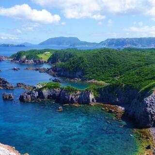 日本にこんな離島があったんだ。心に残る小さな島へ旅してみませんか。