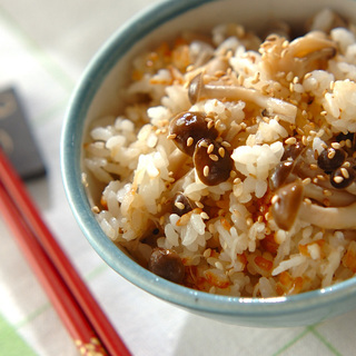 【季節別】旬の食材を使った炊き込みご飯レシピ集