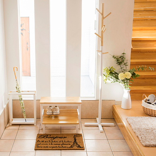 思っているよりも簡単そう！ “置くだけ・飾るだけ”のお手軽『玄関』インテリア