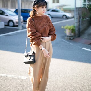 1着のパンツでコーデ広がる おしゃれ上手さんに学ぶリアル着回し実例集 キナリノ
