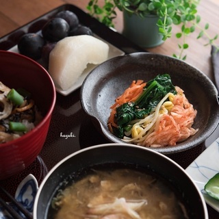 日本人ならきちんと知っておきたい、正しい「和食の並べ方」 