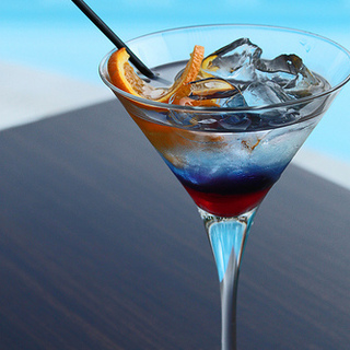 秋の夜長に家バーはどう？自宅で簡単に作れるカクテルたち