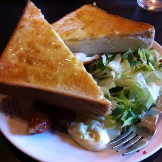 【上野・浅草界隈】“厚切りトースト”が美味しい喫茶店でレトロを味わってみませんか？