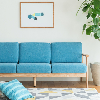 カラーで印象が変わるよ。色別ソファーのインテリアコーディネート実例。