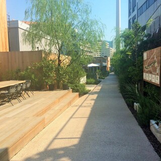 東横線跡地にできた”くつろぎ空間”。「ログロード代官山」でショッピング