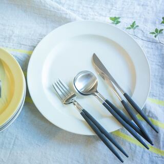 愛される理由がある。食器選びに迷ったら、不動のロングセラーを手に入れよう