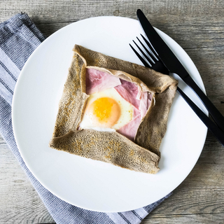 ホットケーキミックスでもOK!「ガレット」の基本~簡単&アレンジレシピまで14選