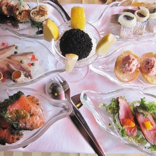 横浜の北欧料理店【スカンディヤ（SCANDIA）】で名物料理をいただこう♪