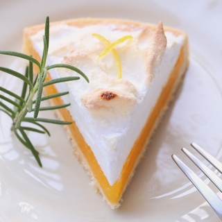 この甘酸っぱさが好き♪レモンパイをお家で焼こう！