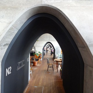 《アート・カルチャー・自然》が集まる特別空間。心ときめく「コンセプトカフェ」の世界