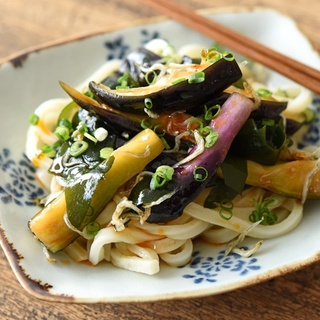 小腹が空いたら♪ 簡単おいしい“冷凍うどん”を使ったアレンジレシピ 