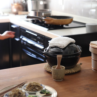 こんなに使えるなんて！「土鍋」の魅力を知って〈お鍋以外のお料理〉を楽しもう。