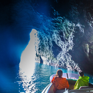 神秘的な景色にうっとり。北海道～全国各地にある【青の洞窟】へ行ってみよう！